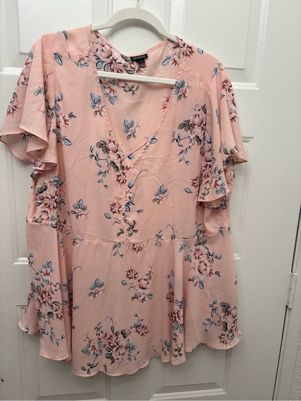 torrid Pink Floral V-Neck Flutter Sleeve Tunic